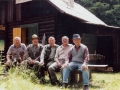 Výbor UJS PS Kojšov v roku 2002 - chata Jedlinka